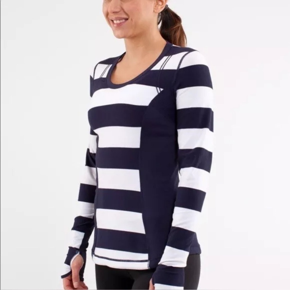 Lululemon Run: Switch Back Long Sleeve  Size 4